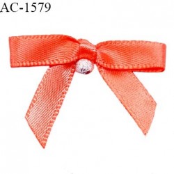 Noeud lingerie haut de gamme couleur orange avec petite perle ronde argentée largeur 35 mm hauteur 25 mm prix à l'unité