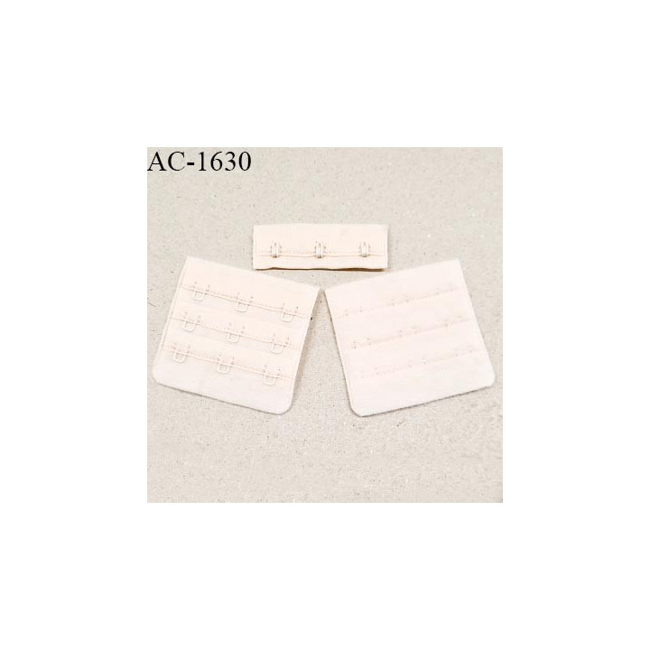 Agrafe 57 mm attache SG haut de gamme couleur soie 3 rangées 3 crochets largeur 57 mm hauteur 55 mm prix à l'unité
