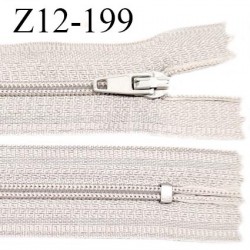 Fermeture zip 12 cm non séparable couleur marron glacé largeur 2.5 cm zip nylon longueur 12 cm largeur 4 mm prix à la pièce
