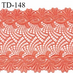 Dentelle broderie 14 cm haut de gamme couleur rose corail prix pour un mètre de longueur et 14 cm de largeur