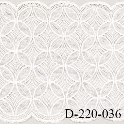Dentelle 22 cm lycra brodée très haut de gamme largeur 22 centimètres couleur naturel très belle prix au mètre
