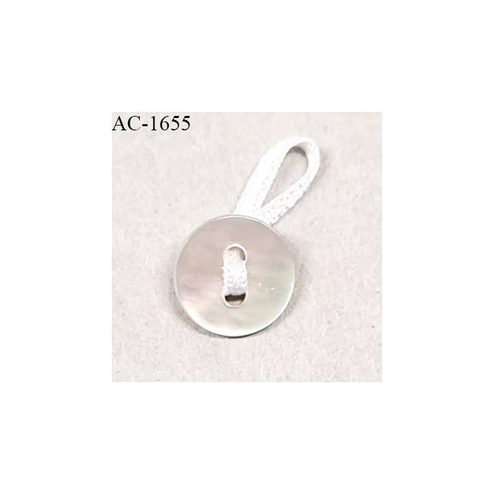 Attache lingerie 19 mm haut de gamme noeud en satin couleur blanc hauteur 10 mm et bouton nacre diamètre 9 mm prix à l'unité