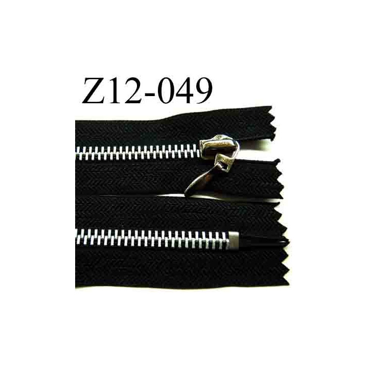 fermeture éclair longueur 12 cm couleur noir non séparable zip métal  largeur 3,1 cm largeur du zip 6 mm