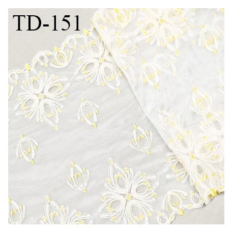 Dentelle broderie 21 cm haut de gamme sur tulle extensible largeur 21 cm couleur naturel et jaune citron prix pour un mètre