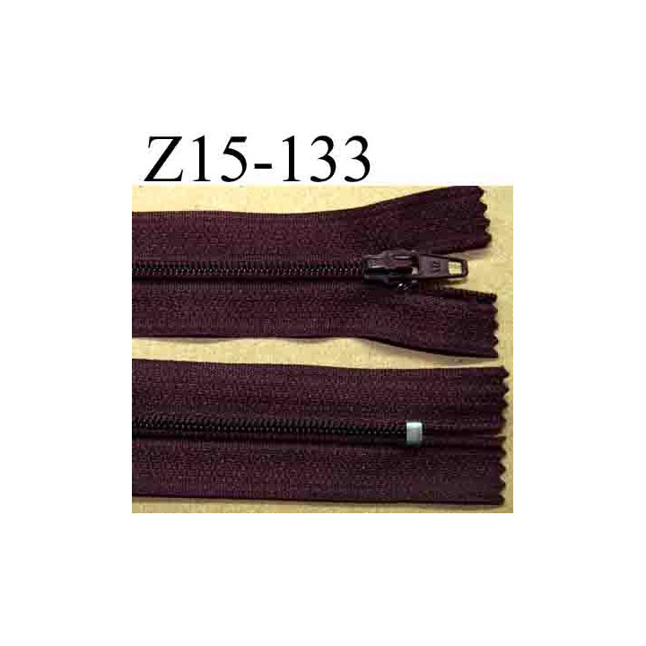 fermeture éclair longueur 15 cm couleur bordeau prune lit de vin non séparable largeur 2.5 cm zip nylon largeur glissière4 mm