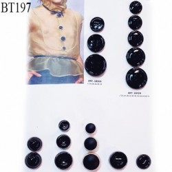 Plaque de 18 boutons de créateur couleur noir pour création unique prix pour la plaque entière