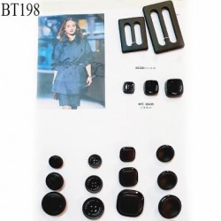 Plaque de 15 boutons de créateur et 2 boucles couleur noir pour création unique prix pour la plaque entière