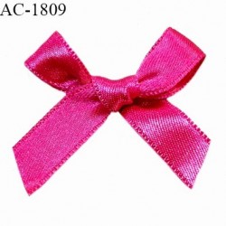 Noeud lingerie satin couleur rose haut de gamme largeur 40 mm hauteur 30 mm prix à l'unité