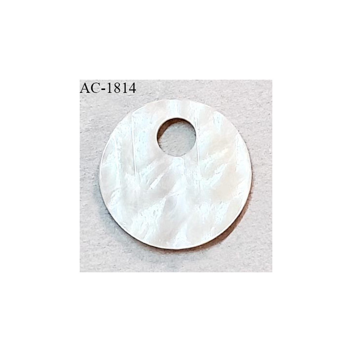 Bijou décor pendentif lingerie et autres style nacre diamètre 31 mm épaisseur 4 mm avec un trou de diamètre 8 mm prix à la pièce