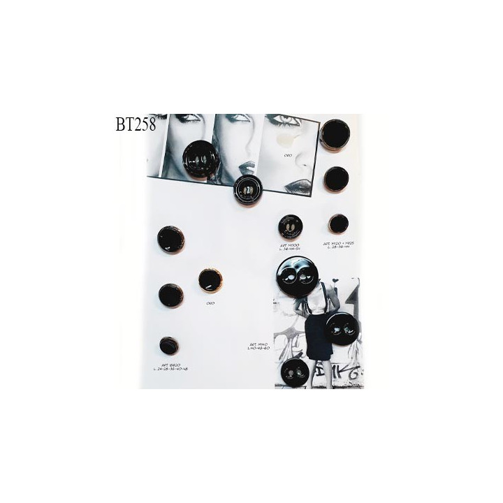 Plaque de 13 boutons diamètre 18 mm à 40 mm pour création unique prix pour la plaque entière
