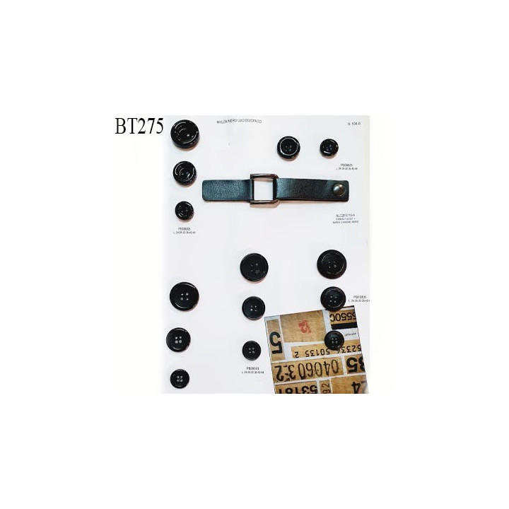 Plaque de 14 boutons pvc couleur noir l diamètre 18 à 28 mm et une attache simili cuir prix pour la plaque entière