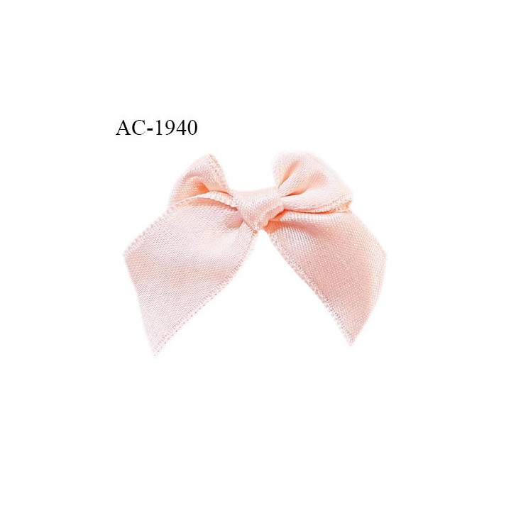 Noeud lingerie satin couleur rose pâle haut de gamme largeur 35 mm hauteur 40 mm prix à l'unité