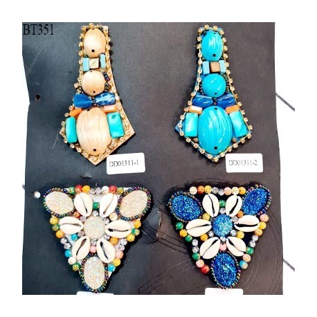 Plaque de 4 très jolis décors de perles sur feutrine à coudre pour création unique prix pour la plaque entière