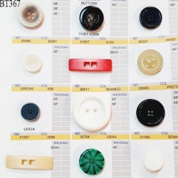 Plaque de 12 boutons pour création unique fabrication européenne prix pour la plaque entière
