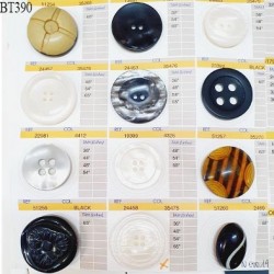 Plaque de 12 boutons pour création unique diamètre de 35 à 40 mm fabrication européenne prix pour la plaque entière