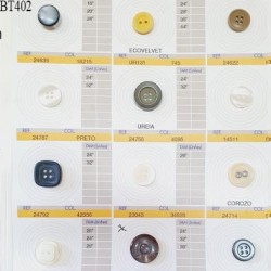 Plaque de 12 boutons pour création unique diamètre de 15 à 20 mm fabrication européenne prix pour la plaque entière