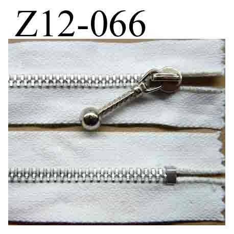fermeture éclair blanche longueur 12 cm couleur blanc non séparable largeur 2.8 cm et la glissière zip métal 5 mm curseur métal