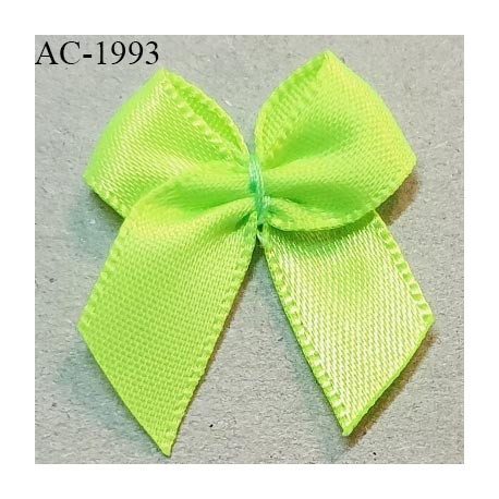 Noeud lingerie couleur vert fluo haut de gamme largeur 23 mm hauteur 30 mm prix à l'unité