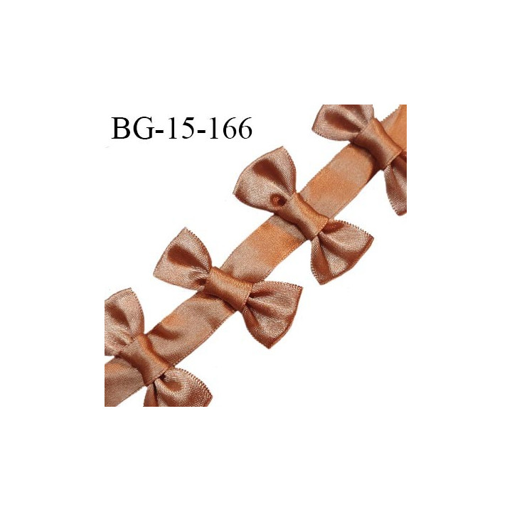 Galon ruban 15 mm style satin couleur marron clair  largeur 15 mm avec un noeud de 5 cm de large tous les 3 cm prix au mètre