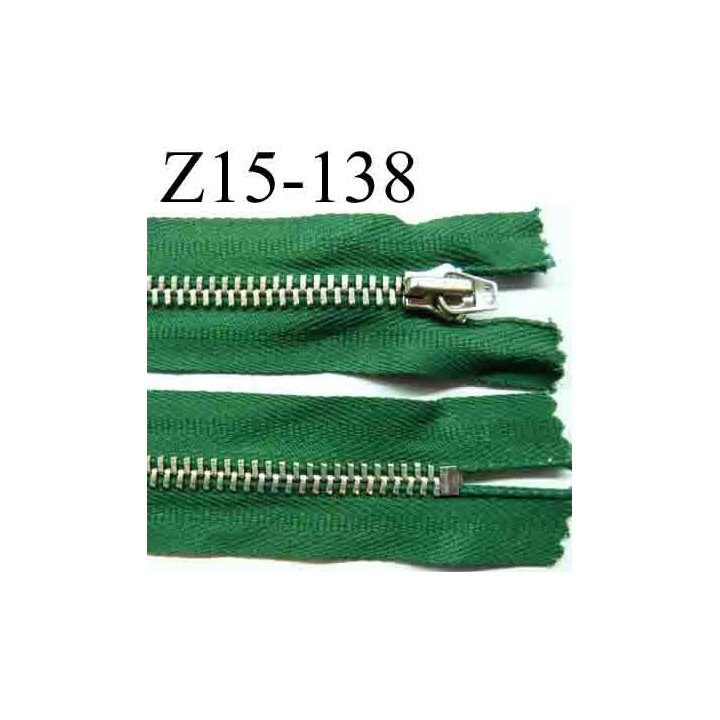 fermeture éclair longueur 15 cm couleur vert non séparable largeur 3.3 cm glissière métal en nikel largeur 6 mm