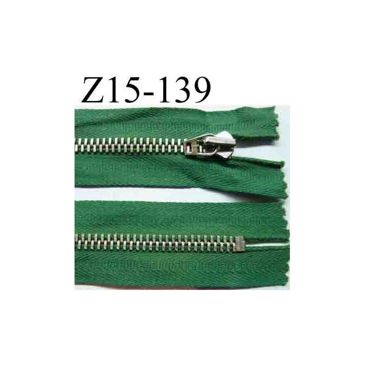 fermeture éclair longueur 15 cm couleur vert non séparable largeur 3.3 cm glissière métal en nikel largeur 6 mm 