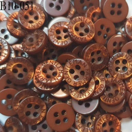 Bouton 10 mm très haut de gamme inscription Gentleman Farmer couleur marron avec reflets cuivrés 4 trous prix à la pièce