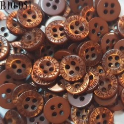 Bouton 10 mm très haut de gamme inscription Gentleman Farmer couleur marron avec reflets cuivrés 4 trous prix à la pièce