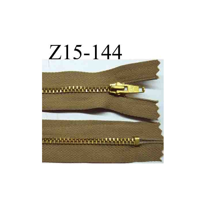 fermeture éclair longueur 15 cm couleur marron clair  non séparable largeur 2.6 cm glissière métal  largeur 4 mm
