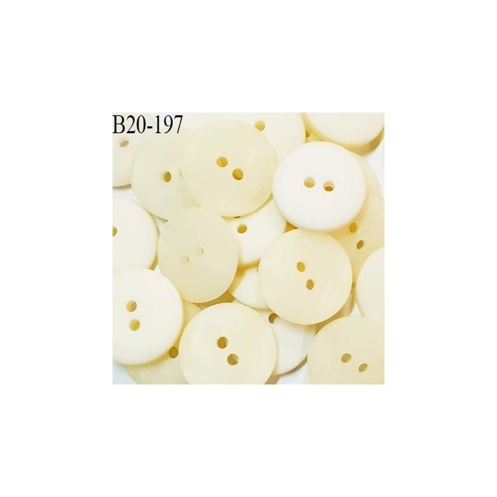Bouton 20 mm couleur naturel 2 trous diamètre 20 mm épaisseur 3.5 mm prix à l'unité