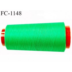Cone 5000 m fil mousse polyester n°110 couleur vert foot longueur 5000 mètres bobiné en France