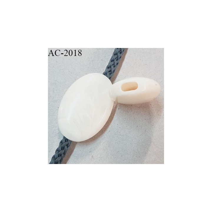 Perle en pvc couleur naturel beige effet pierre largeur 20 mm hauteur 29 mm pour cordon de 2 mm de diamètre prix à l'unité