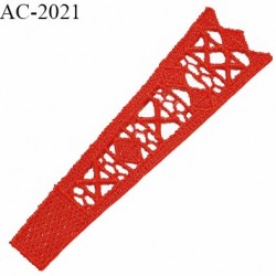 Guipure décor ornement spécial lingerie haut de gamme motif à coudre couleur rouge coquelicot longueur 11 cm prix à la pièce