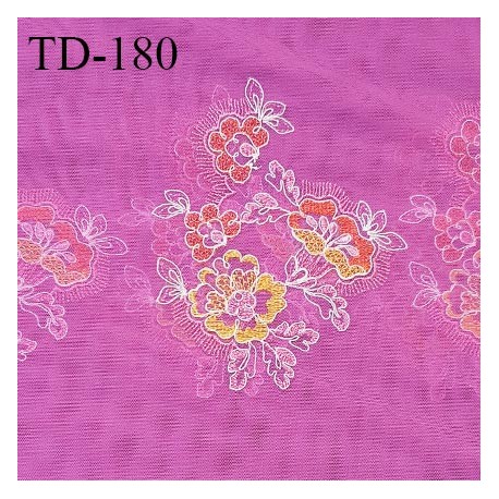 Dentelle brodée sur tulle couleur rose haut de gamme douce agréable au toucher largeur 40 cm prix pour un mètre soit 4 motifs