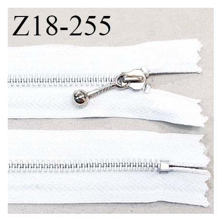 Fermeture zip YKK 18 cm non séparable couleur blanc longueur 18 cm largeur 2.7 cm glissière métal couleur argent prix à l'unité