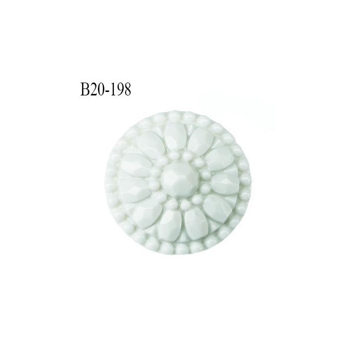 Bouton 20 mm pvc couleur blanc cassé diamètre 20 mm accroche avec un anneau prix à l'unité