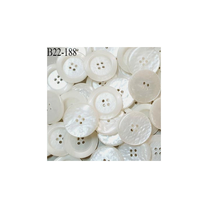 Bouton 22 mm en pvc couleur écru nacré 4 trous diamètre 22 mm épaisseur 4 mm prix à l'unité