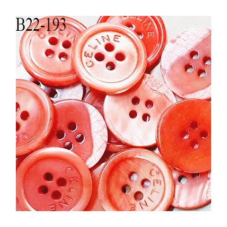 Bouton nacré 22 mm inscription CELINE couleur rose corail 4 trous diamètre 22 mm épaisseur 3 mm prix à l'unité