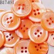 Bouton nacré 17 mm inscription CELINE très haut de gamme couleur orange 4 trous diamètre 17 mm épaisseur 3 mm prix à l'unité