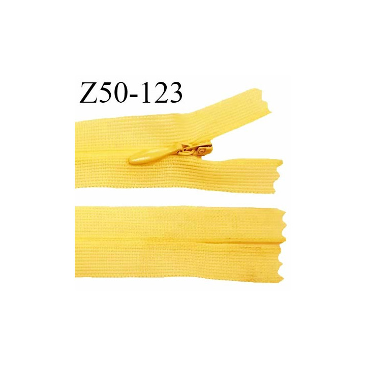 Fermeture zip 50 cm YKK non séparable couleur jaune pâle zip glissière nylon invisible longueur 50 cm prix à l'unité
