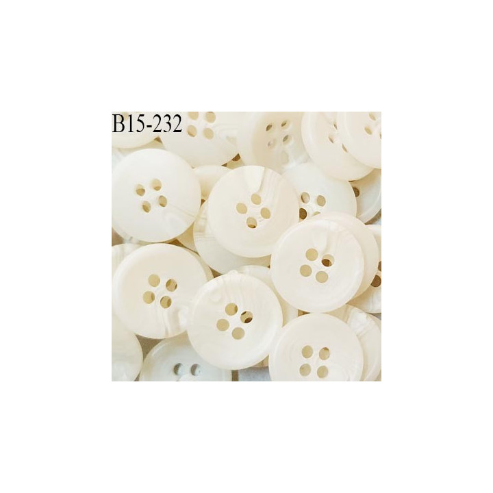 Bouton 15 mm couleur écru marbré 4 trous diamètre 15 mm épaisseur 3 mm prix à l'unité
