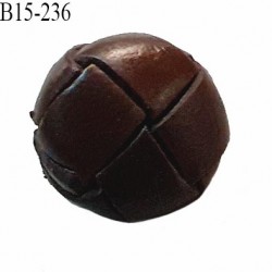 Bouton 15 mm style cuir couleur marron très foncé attache avec un anneau diamètre 15 mm bombé épaisseur 8 mm prix à la pièce