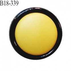 Bouton 18 mm couleur noir et jaune diamètre 18 mm épaisseur 5 mm accroche avec un anneau prix à la pièce
