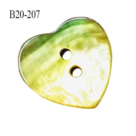 Bouton coeur nacre couleur vert anis 2 trous largeur 20 mm prix à la pièce