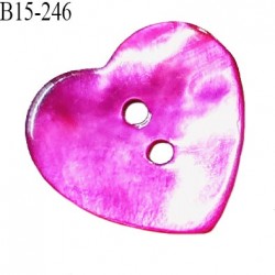 Bouton coeur nacre couleur rose fuchsia 2 trous largeur 15 mm prix à la pièce