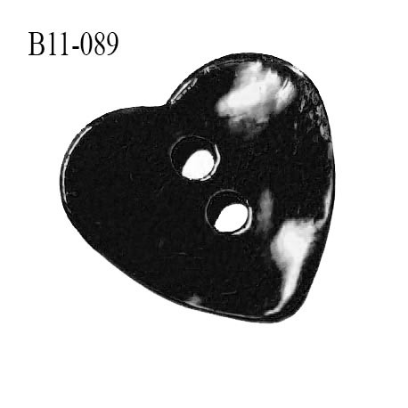 Bouton coeur nacre 11 mm couleur noir 2 trous largeur 11 mm prix à la pièce