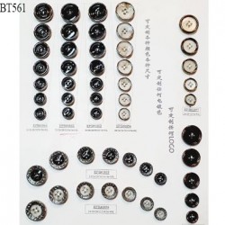 Plaque de 52 boutons très beaux diamètre de 15 à 25 mm pour création unique prix pour la plaque entière