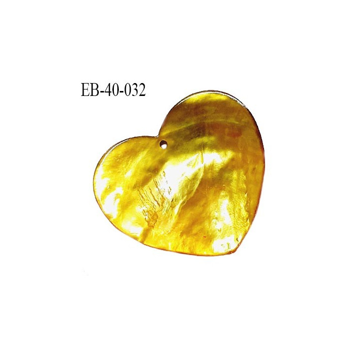 Pendentif coeur en nacre couleur vert avec reflets orangés largeur 40 mm hauteur 38 mm prix à l'unité
