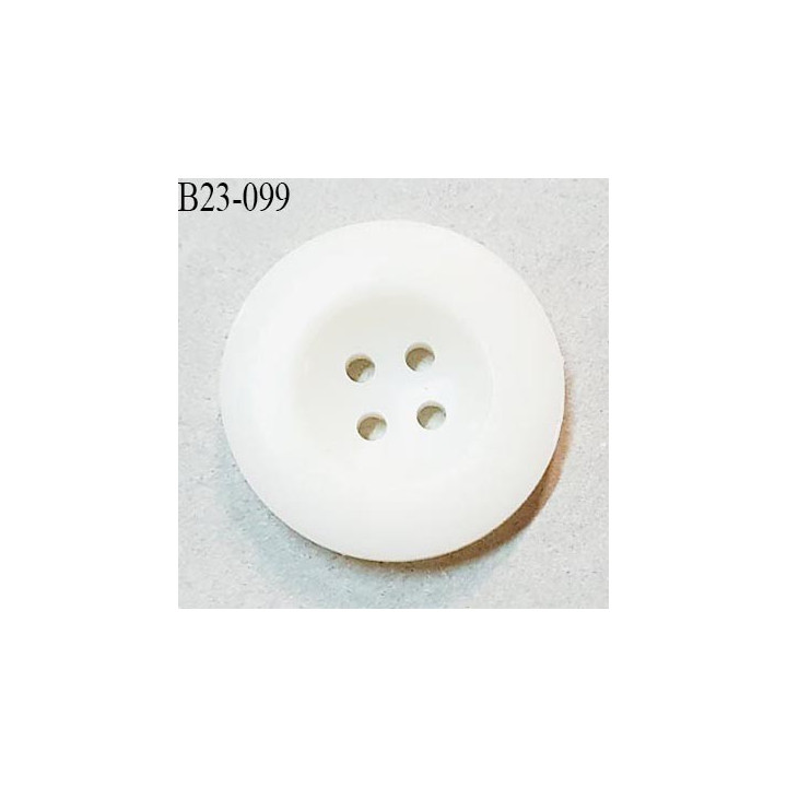 Bouton 23 mm en pvc couleur naturel 4 trous diamètre 23 mm épaisseur 4 mm prix à la pièce