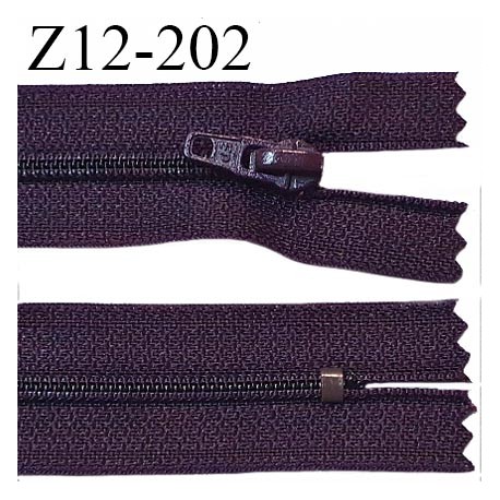 Fermeture zip 12 cm non séparable couleur prune largeur 2.5 cm zip nylon longueur 12 cm largeur 4 mm prix à la pièce