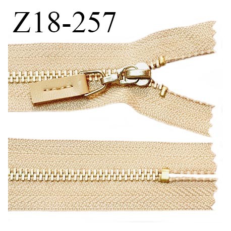 Fermeture zip 18 cm non séparable couleur beige longueur 18 cm largeur 2.7 cm glissière métal couleur doré prix à l'unité